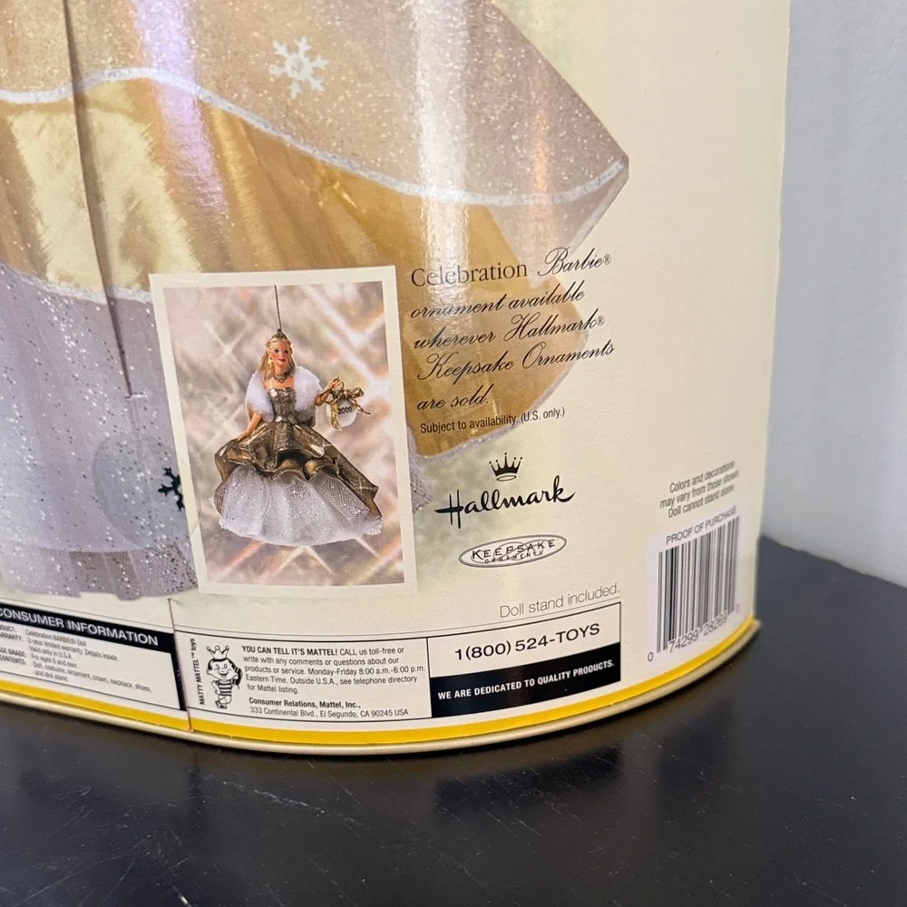 Barbie shimmering gold